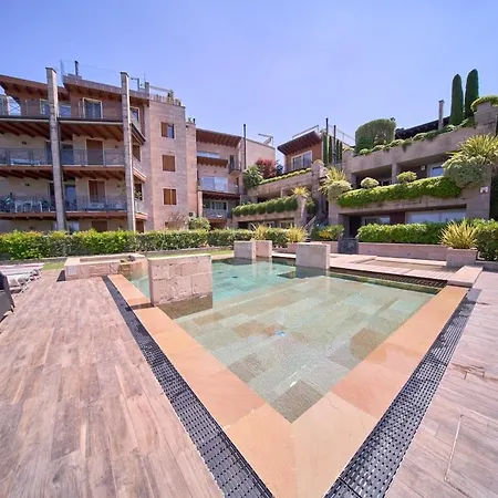 Daire Lakefront Retreat Peschiera del Garda