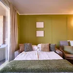 Lakefront Retreat Appartement Peschiera del Garda